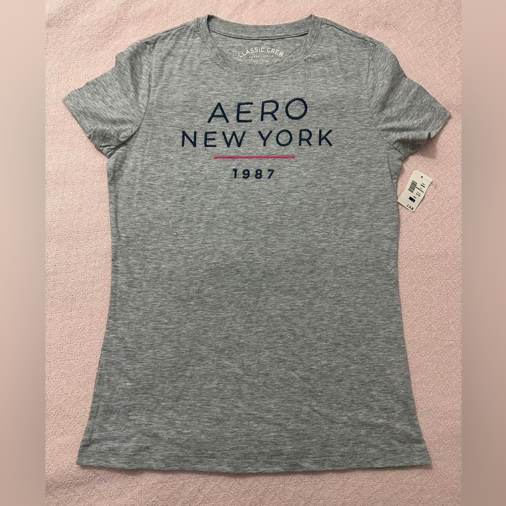 BRANDNEW AEROPOSTALE GRAPIC TEE